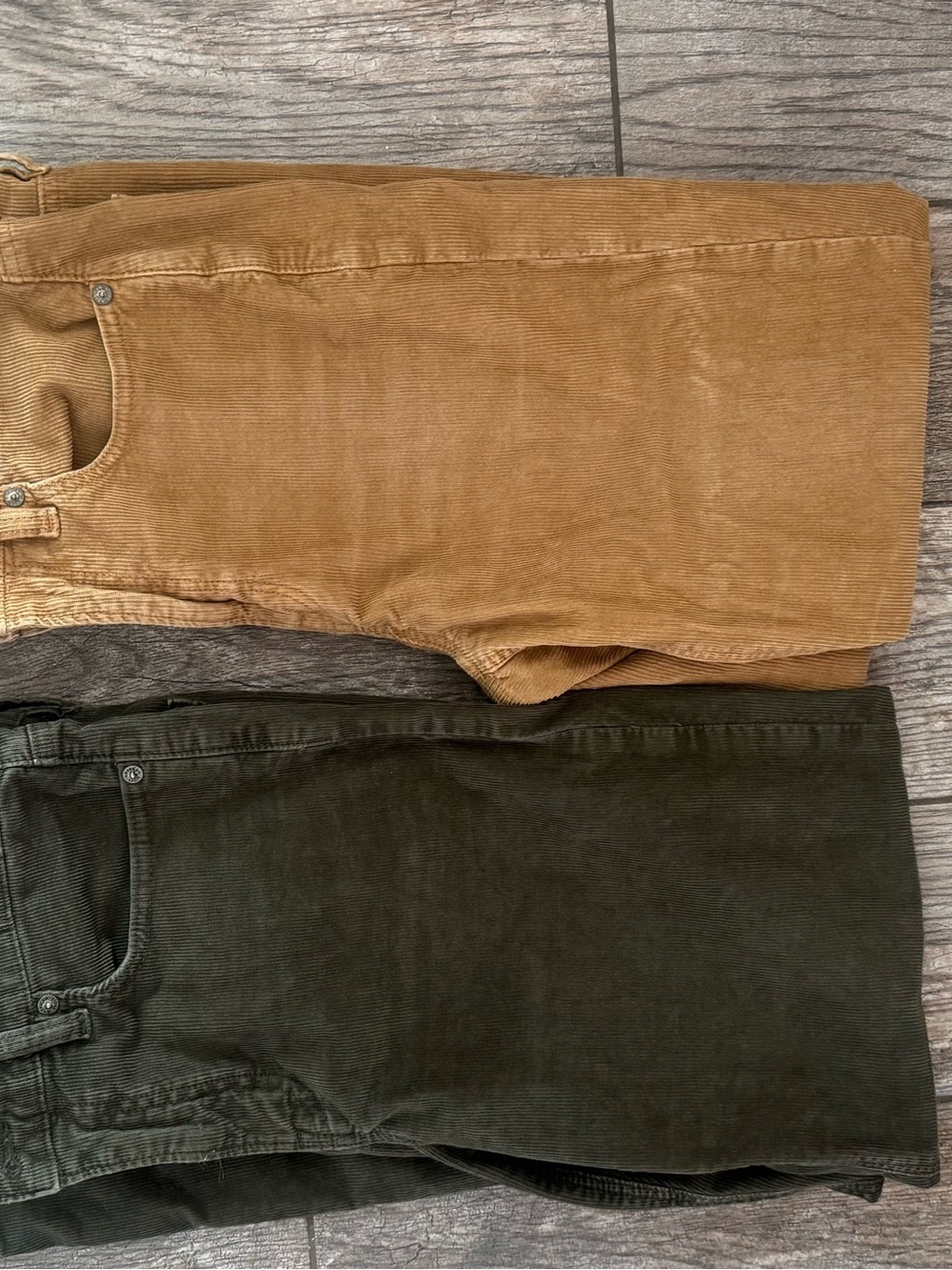 American Eagle Outfitters Corduroy Pants in Tan and Olive
